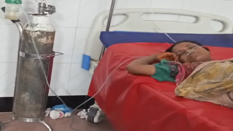 বাঁচতে চান ক্যান্সারে আক্রান্ত কুমিল্লার তাসলিমা...