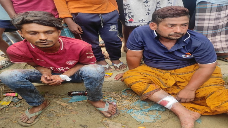 মুরাদনগরে চোর সন্দেহে ২ যুবককে হাতুড়ি পেটালো স্থানীয়রা