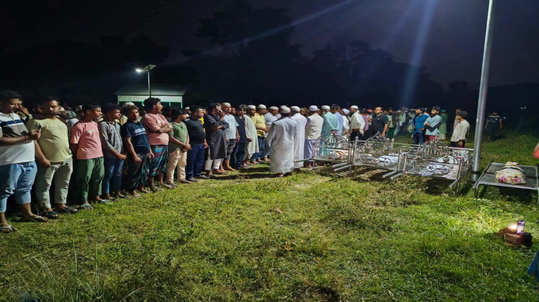 তিন মেয়েসহ সেই মায়ের দাফন সম্পন্ন: মা-বোনদের হারিয়ে নিঃস্ব সিফাত